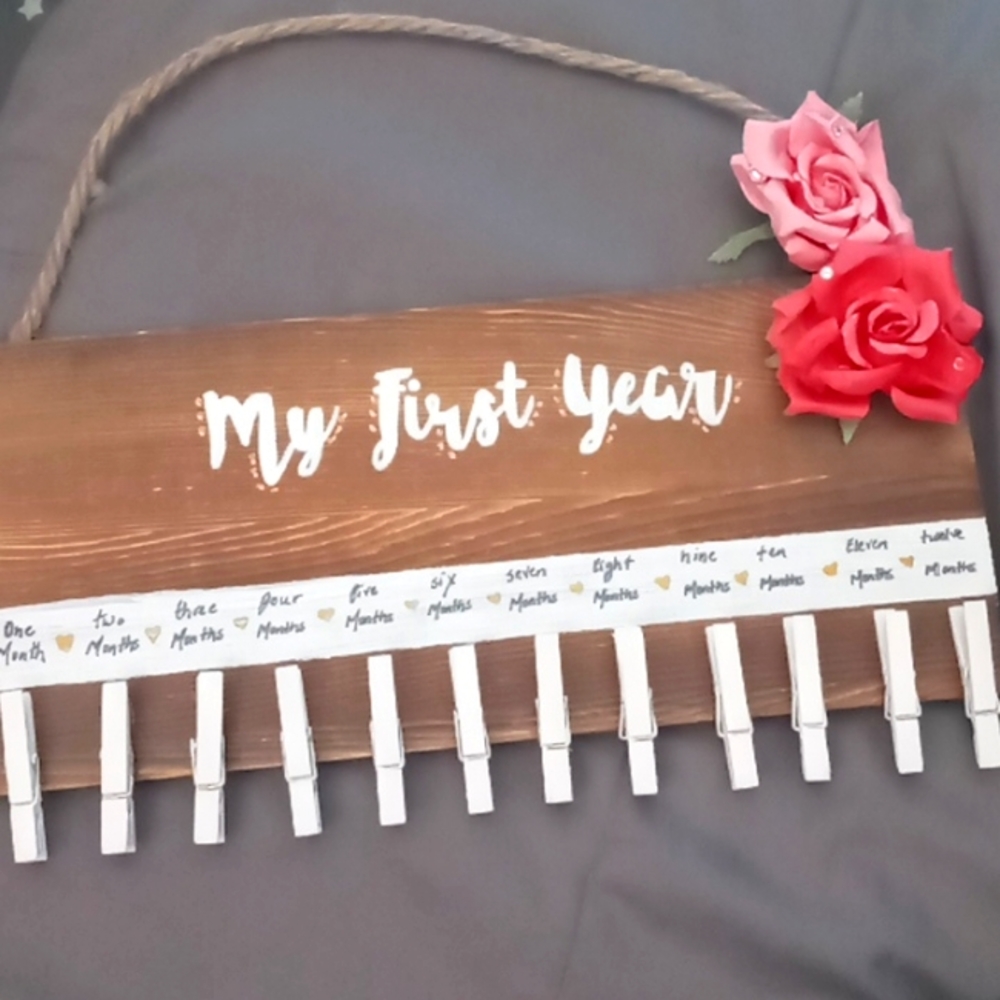 Handmade "My first year" photo holder -pink